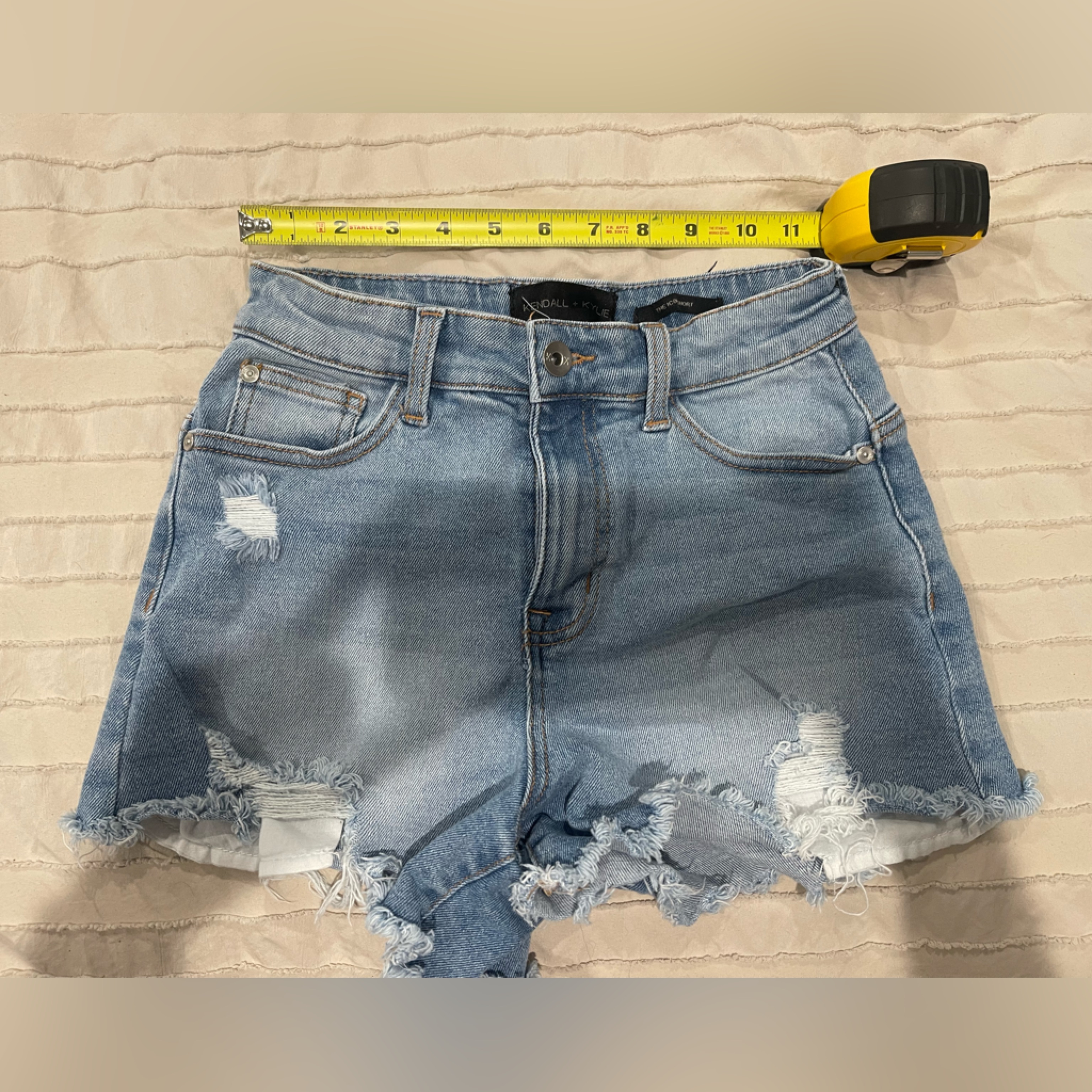 Kendall And Kylie High Waisted Denim Shorts. Size 3/26.